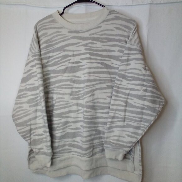 American Eagle Sweatshirt Women XS Jegging Fit Oversized Zebra Stripe Gray White - Picture 1 of 13